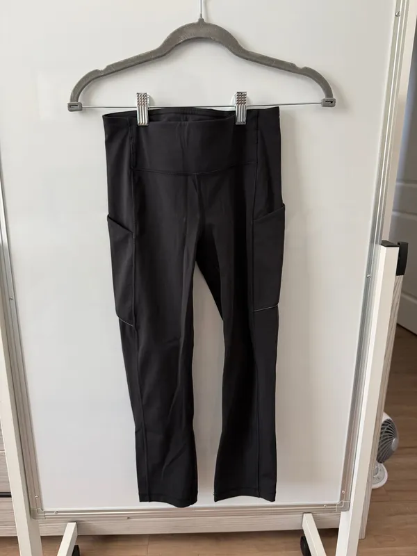 Lululemon Cropped Leggings - Image 3
