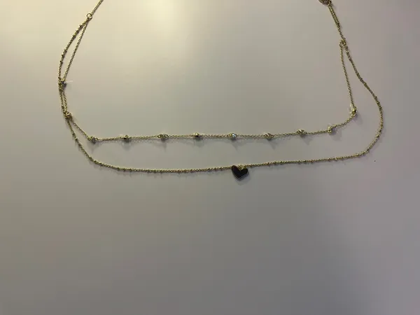 Kendra Scott Heart Necklace - Image 4
