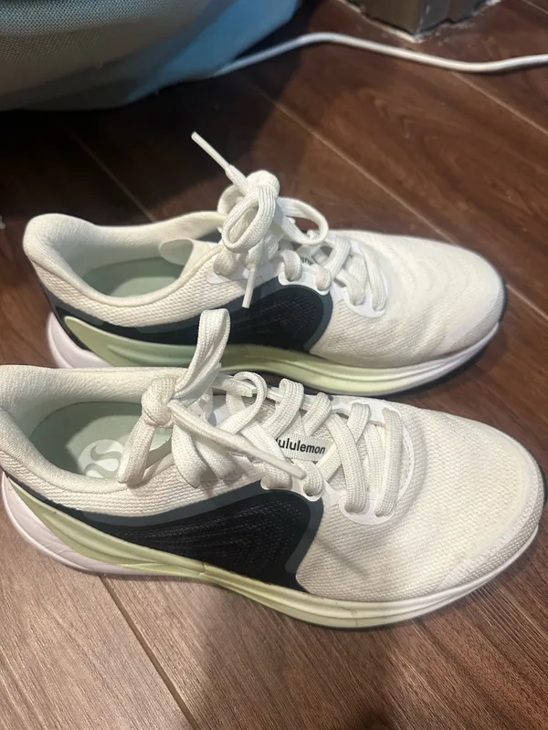 Lululemon Running Shoes Blissfeel - Image 2