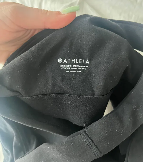 Athleta black workout tank - Image 4