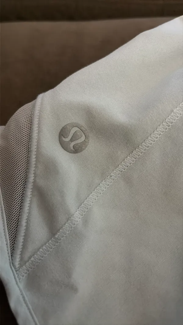 Powder Blue Lululemon Hotty Hot Shorts 2.5" size 0 - Image 5