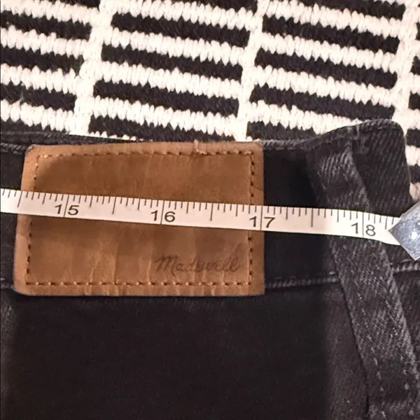 Madewell The Perfect Vintage Flare Jean in Sherborn Wash Black sz 33 - Image 7