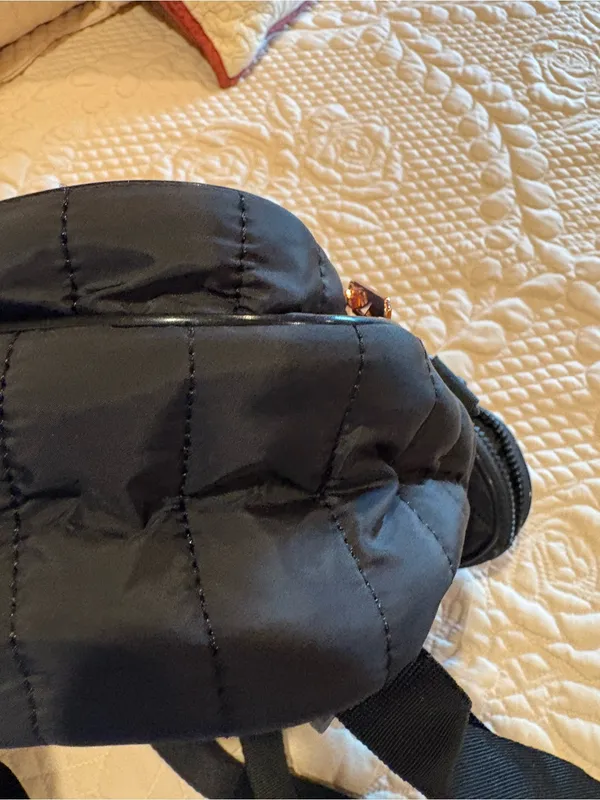 Reebok Women's Luna Quilted Mini Backpack with a detachable coin pouch in black - Image 8