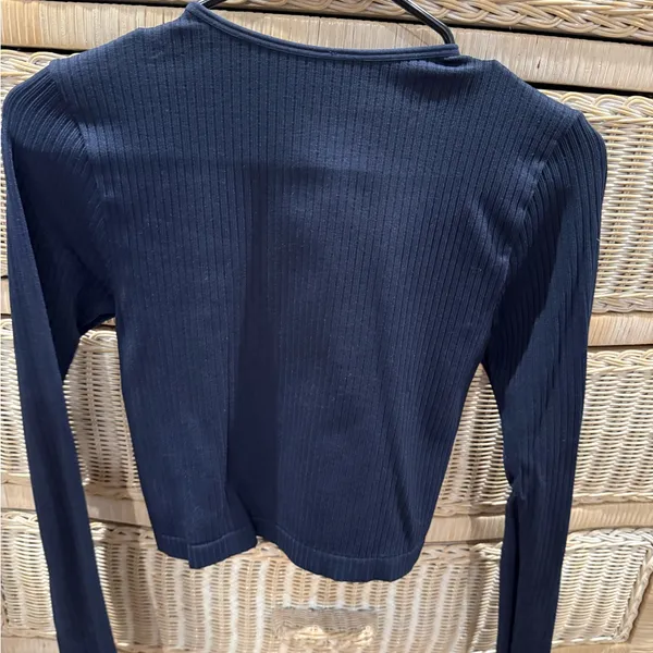 Dynamite Navy Blue Fitted Athletic Long Sleeve Top - Image 4