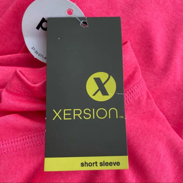Xersion Aloha Pink Top - Image 11