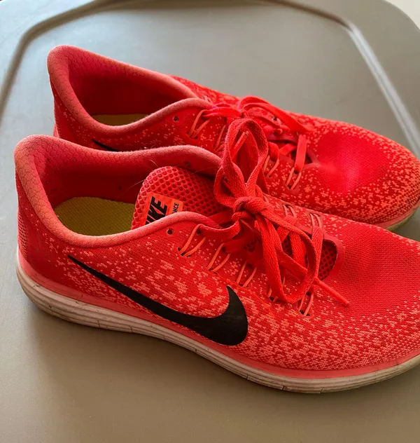 Nike Orange Free Run - Image 2