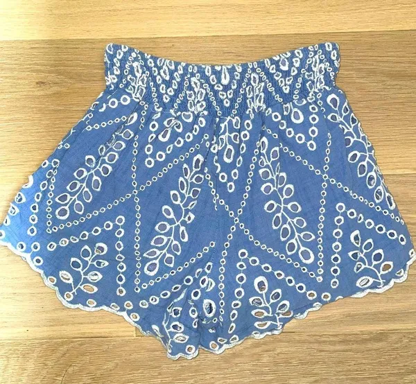 Olivaceous Embroidered Shorts! - Image 3