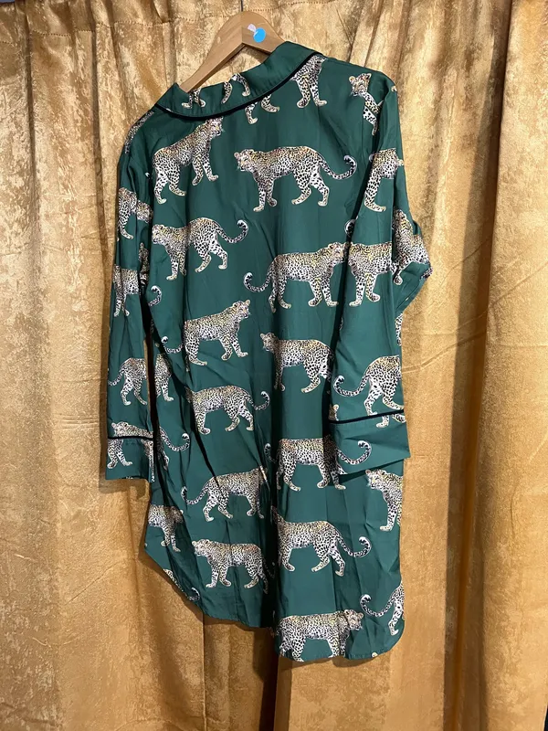 Katie Kime night shirt Green - Image 2