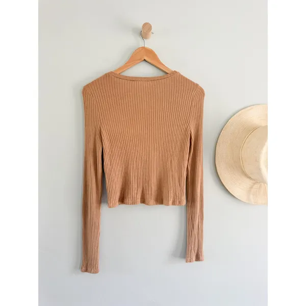 Reformation | Jackie Ribbed Long Sleeve Top in Buff Tan | Est. Sz M - Image 7