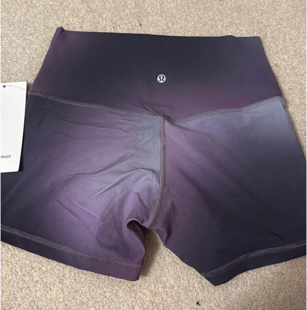 Lululemon Shorts Align High-Rise 4" - Image 2