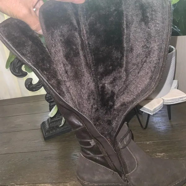 BareTraps Brown Over the Knee Brown Suede Fur Lined Wedge Boots Side Zipper 6M - Image 12
