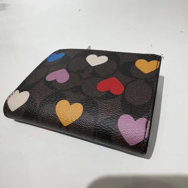 coach Bifold Wallet In Signature Canvas With Heart Print cp424 - Image 2