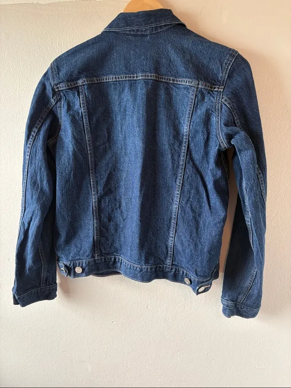 GAP Blue Denim Jean Jacket with Button Front - Image 2