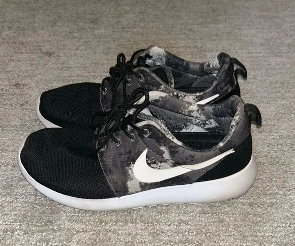 Nike  - Image 5