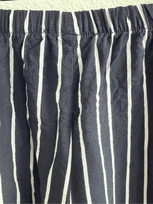 Brandy Melville Frankie navy blue white high waisted striped ankle pants - Image 7