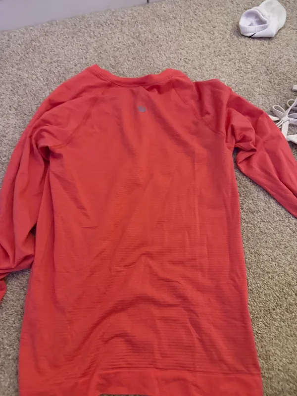 Lululemon Swiftly Long Sleeve - Image 3