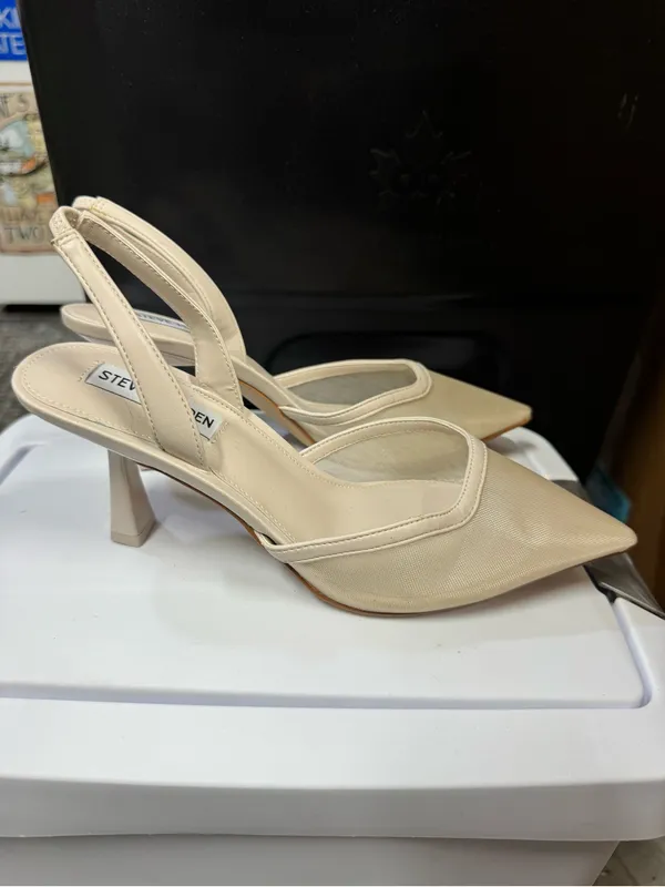 Steve Madden Beyah Pump 8.5 Pointed Toe Heels new - Image 4