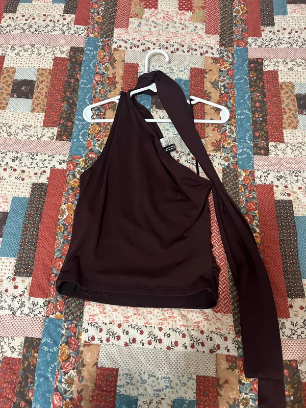 H&M Off-The-Shoulder Crop Top - Image 2