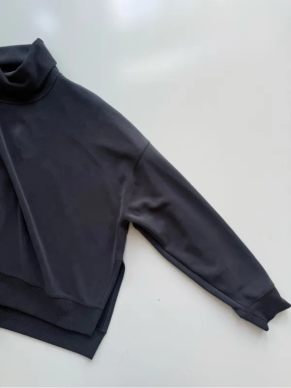 lululemon Softstreme Turtleneck Pullover Size 14 - Black - Image 7