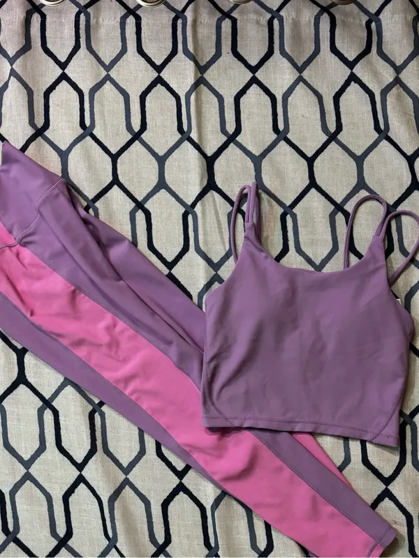 Wilo Active Ribbed Workout Set Leggings & Sports Bra Purple /Pink Small - Image 2