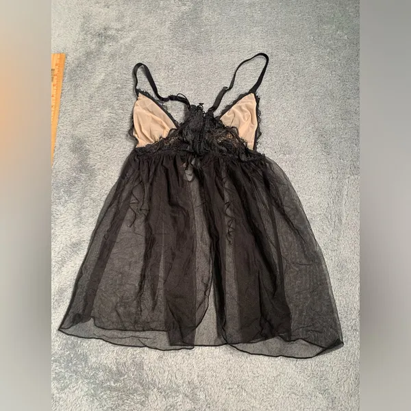 Victoria’s secret Black Sheer Lace Lingerie chemise medium - Image 8