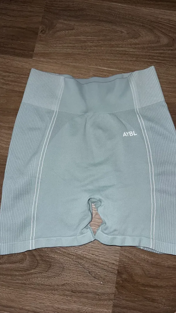 AYBL Three Piece Workout Set - Image 6