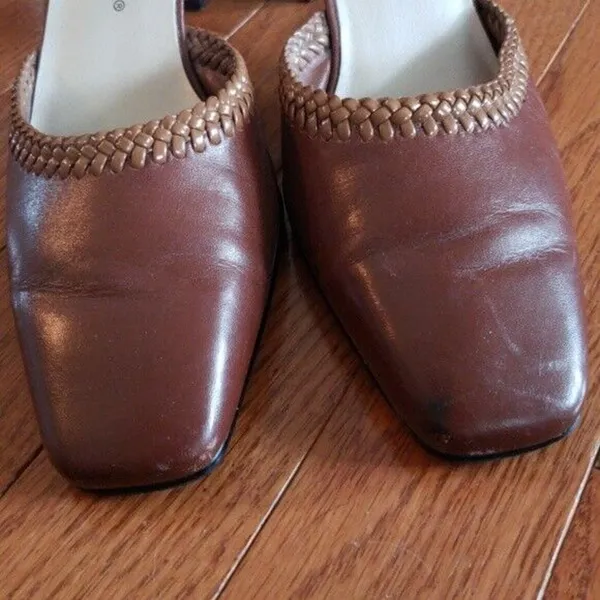 Andrew Geller Magic Heels Brown Ankle Strap Heels - Size 6 - Image 4