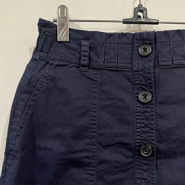 Abercrombie & Fitch Navy Ruffle Front Button Skirt Size XS Pockets - Image 2