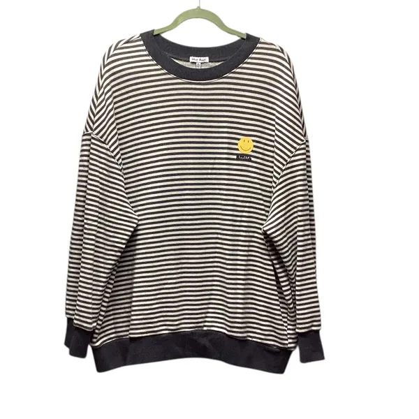 White Birch Smile emoji Crewneck Sweatshirt Charcoal Gray Stripe. Size XL - Image 4