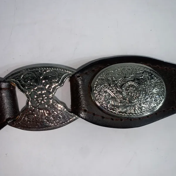 Southwestern Silver Medallion Brown Genuine Leather Country Belt 39" L - Image 6