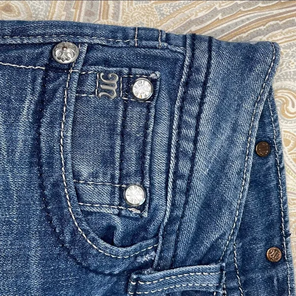 Miss Me Blue Capri Jeans with Embellished Pockets - Image 6