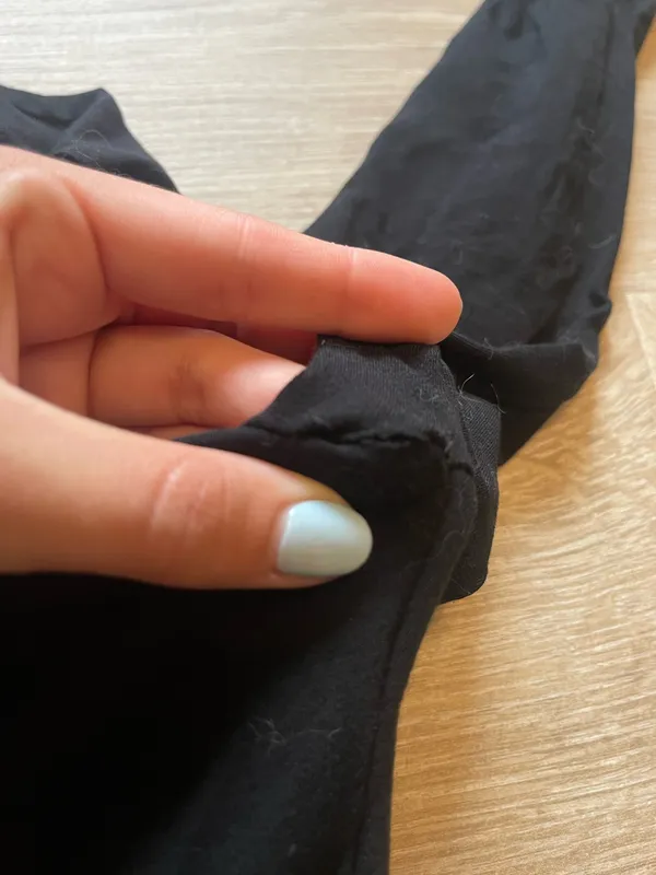 Aritzia Long Sleeve - Image 2