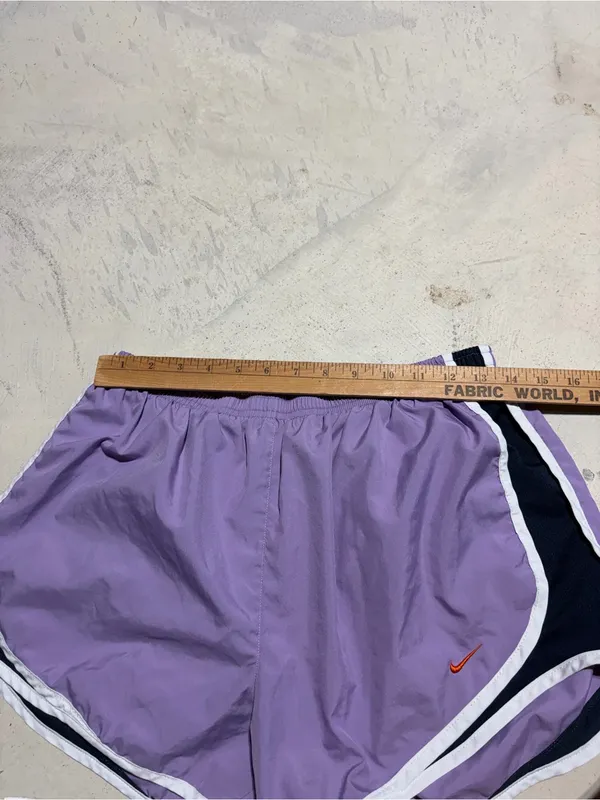 Nike purple Running Shorts with Contrast Trim large - Image 5