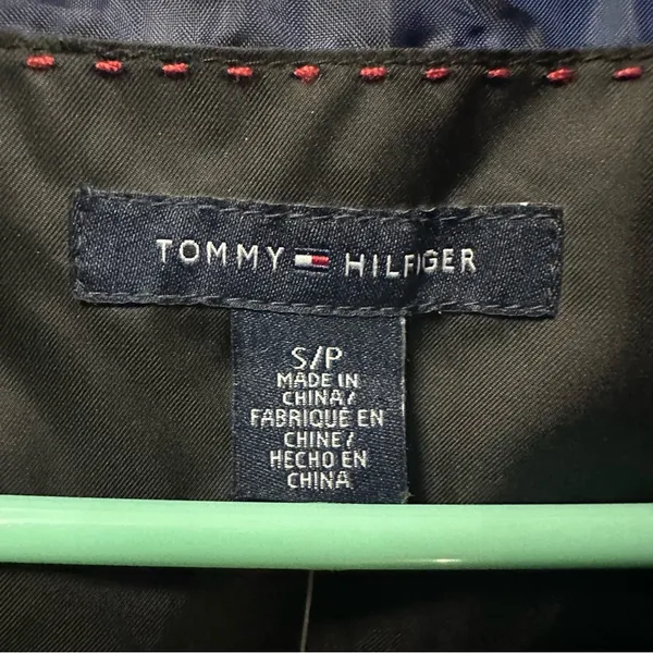 Tommy Hilfiger Black Down and Feather Puffer Full Zip Vest with pockets Small - Image 12