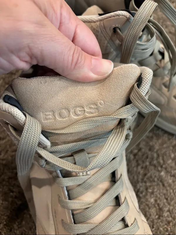 BOGS sandstone mid-suede waterproof safety tor woman size 10 - Image 6