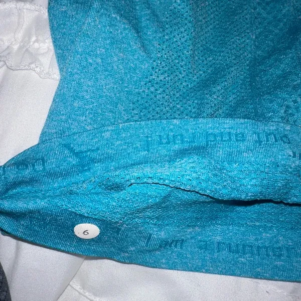 Lululemon Size 6 Swiftly Tech - Image 3