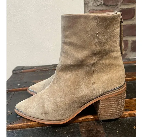 Steve Madden Amber Western Boots 7.5 Beige Metal Detail Boho - Image 5
