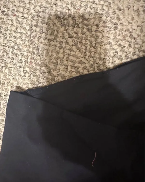 Women size 10 Lululemon cropped leggings - Image 6
