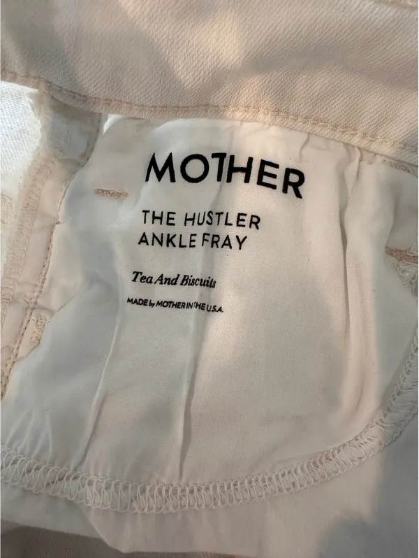 MOTHER The Hustler Ankle Fray Jeans In Tea and Biscuits White Wash Women’s sz 27 - Image 9