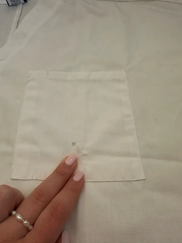 Cherokee White Scrub Top - Image 4