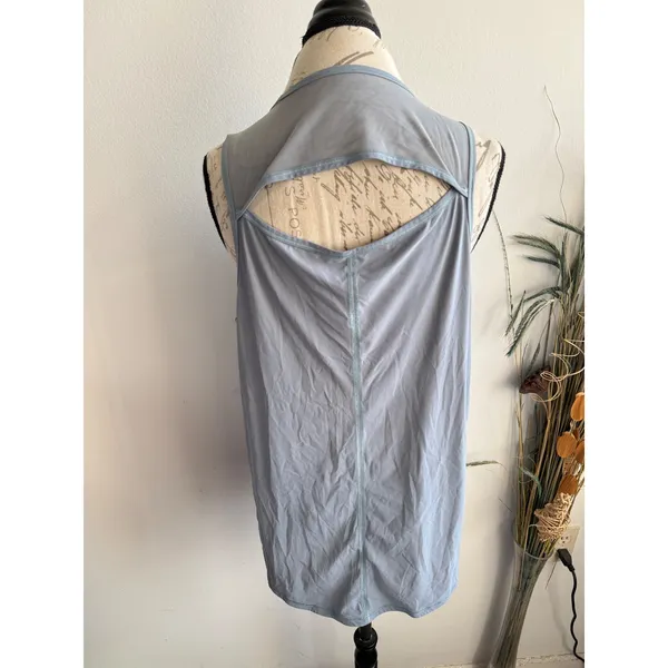 Lululemon Sculpt Tank Light Blue Mesh Back Cutout Workout Top‎ 3013 - Image 2