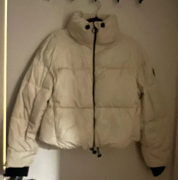 ZARA NWT oyster white water repellent puffer jacket - Image 3