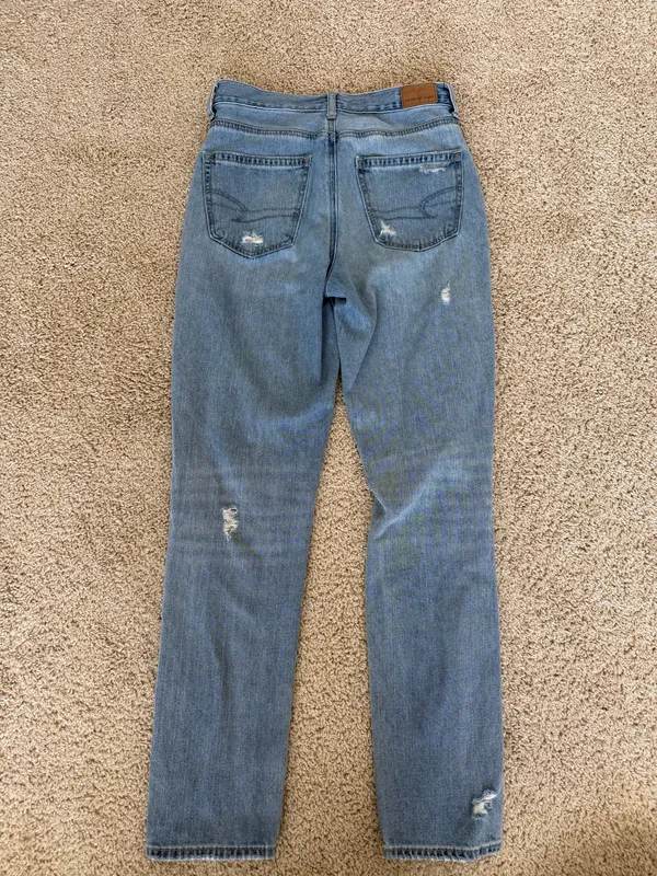 American Eagle Jeans - Image 4