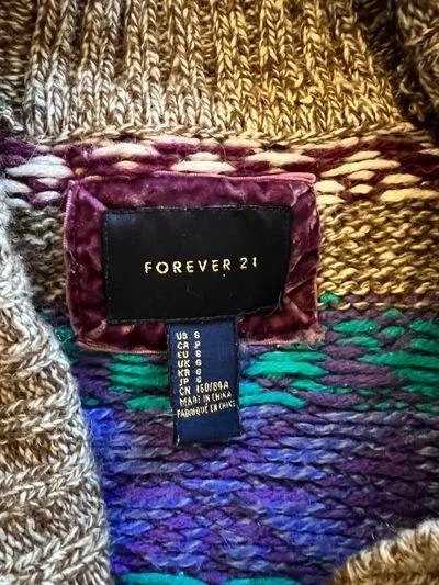 Sweater - Image 2