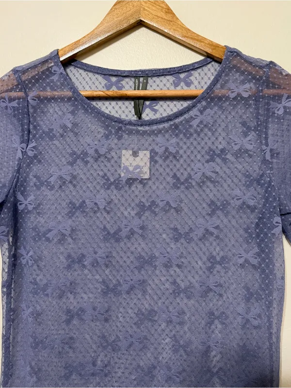 NWT Anthropologie Bow Short-Sleeve Sheer Top Size Small NEW - Image 3