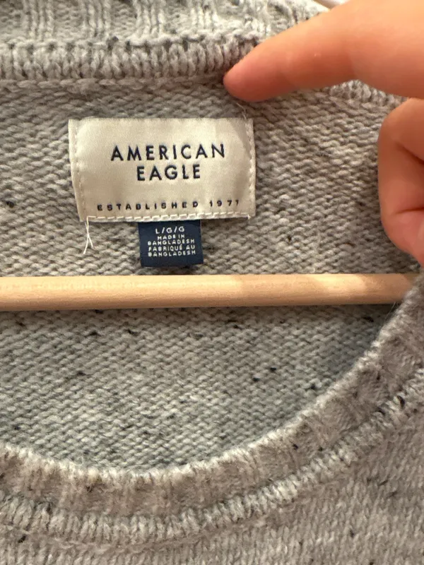 American Eagle Grey Sweater - Image 2