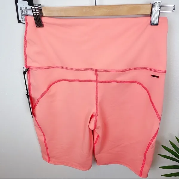 n:Philanthropy Baylis Sports Bra & Bedford Biker Short Coral Workout Yoga Sports - Image 8