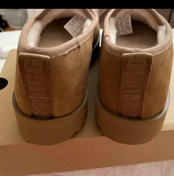 UGG Platforms - Image 3