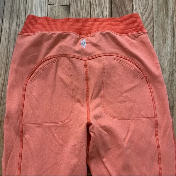 NWOT Free People Undercover Colorblock Leggings FP Movement- Size M - Image 10