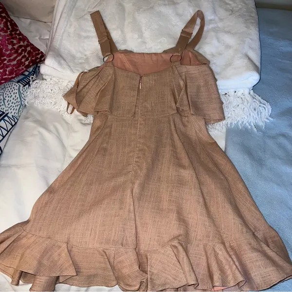 Selfie Leslie ruffle light pink/tan mini dress XS - Image 3
